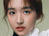 Hứa Ân Di chỉ mất hai năm để vào hàng ngũ ngôi sao Hồng Kông thế hệ kế tiếp
