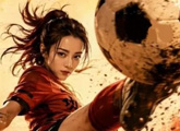 Kungfu nữ túc thắng lớn ở phòng vé nhưng gây tranh cãi trong cộng đồng người hâm mộ